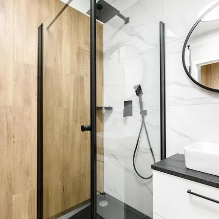 Urban Chic - Studio - Odra View&witolda Apartment *